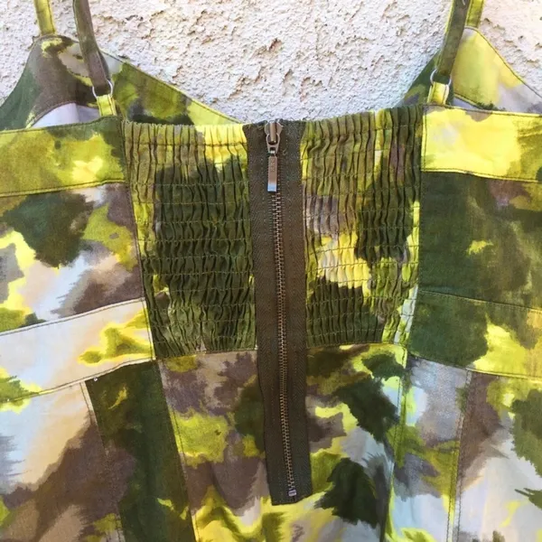 Jessica Simpson Womens medium green ruffle bottom sleeveless tank top - Image 5