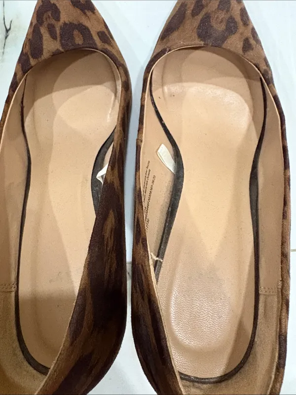 Target Leopard Print Pointed Toe Pumps - Brown & Black size 9 - Image 6
