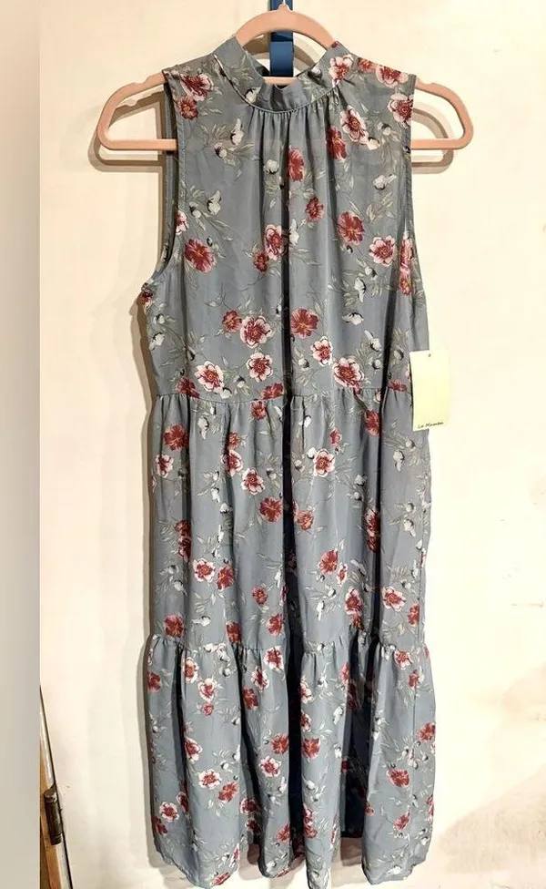 Live to be spoiled, Floral dress, Size L, NWT - Image 2