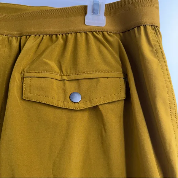 Athleta Vienna Cargo Skort Womens 16 Harvest Gold Hiking Golf Utility - Image 4