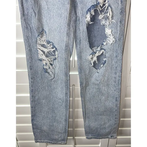 PacSun Women 25 90's Boyfriend Jeans Light Wash Thrashed Ripped High Rise Grunge - Image 9