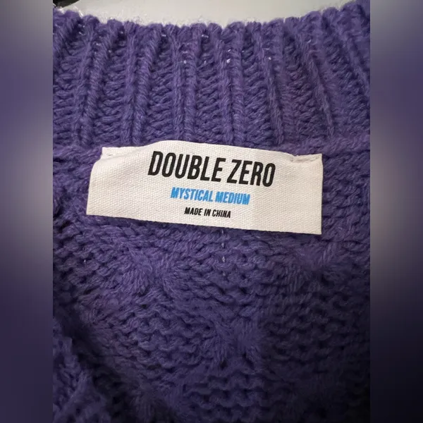 Double Zero Scallop Stripe Purple Sweater size Medium - Image 2