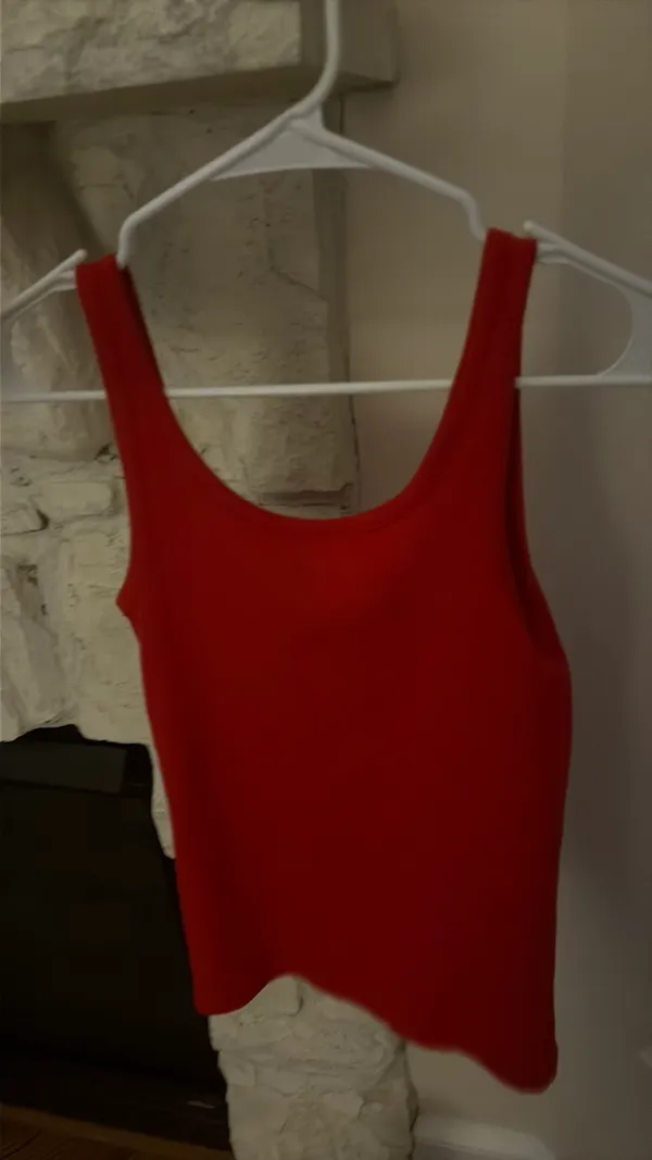 Old Navy Tank Top - Image 3