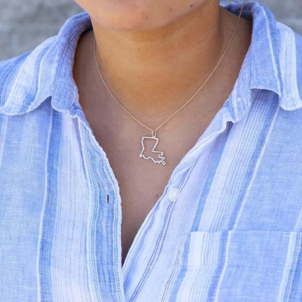 Maya Brenner Louisiana Necklace SterlingSilver State Outline Charm Delicate Fine - Image 2
