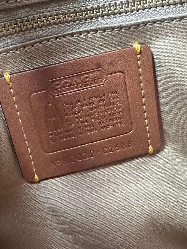 Coach Hobo Bag - Image 5