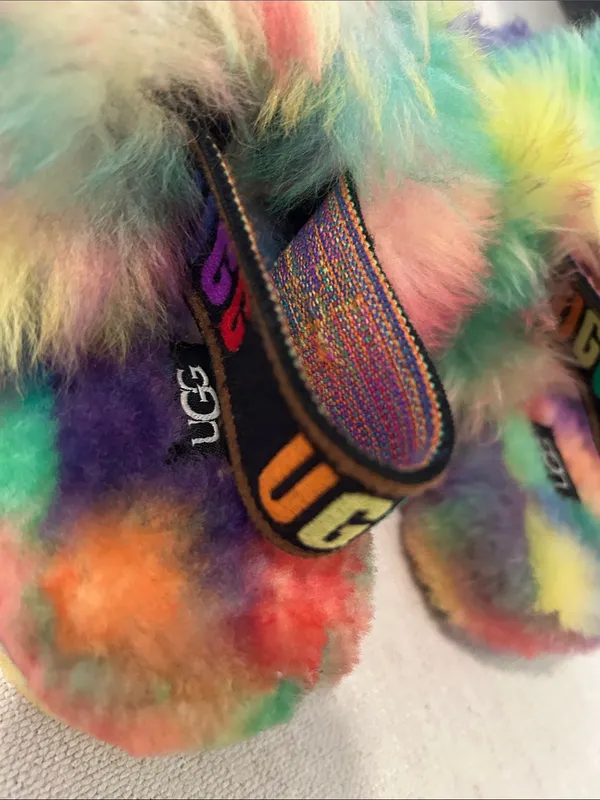 UGG Fluff Yeah Pride Slipper women's, Rainbow Tied dye, size 7, NEW with tags - Image 9