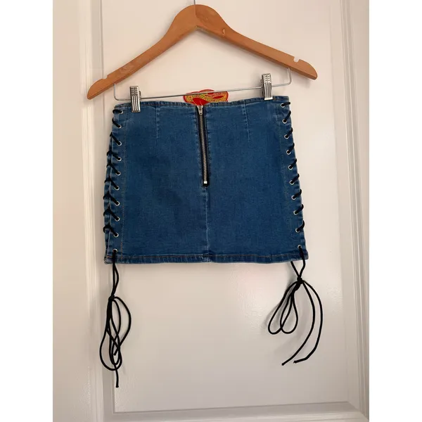 EDIKTED I Love Haters Denim Mini Skirt XS Y2K‎ Streetwear - Image 4