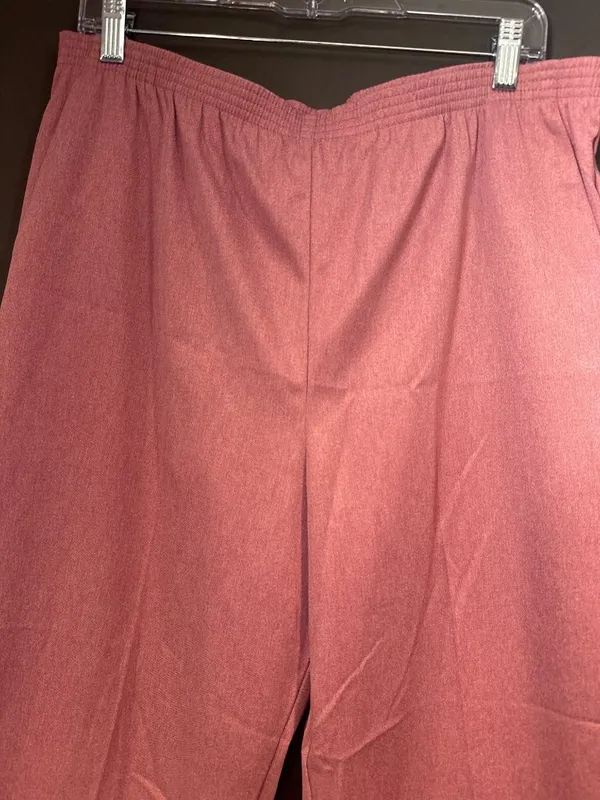 Women 12 Alfred Dunner Dusty Mauve Pull On Pants Elastic Waist Straight Leg Clas - Image 3