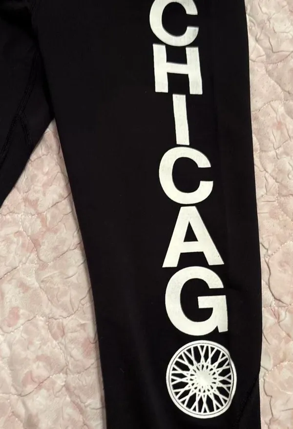 Lululemon Leggings 22" - Image 3