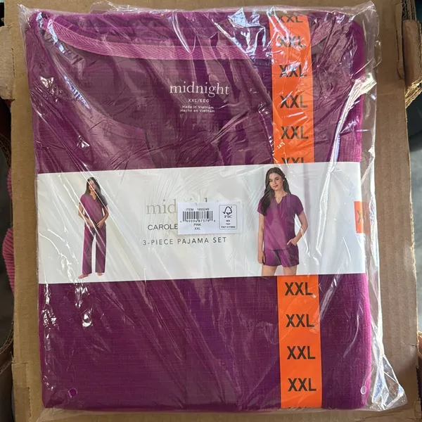 Carole Hochman Midnight Women's 3-piece PJ Set - Image 8
