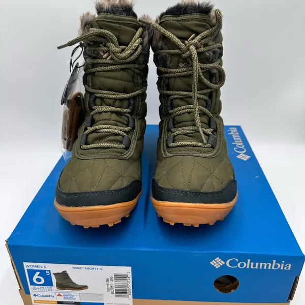 Columbia Women's Olive Quilted Winter Boots - Image 2