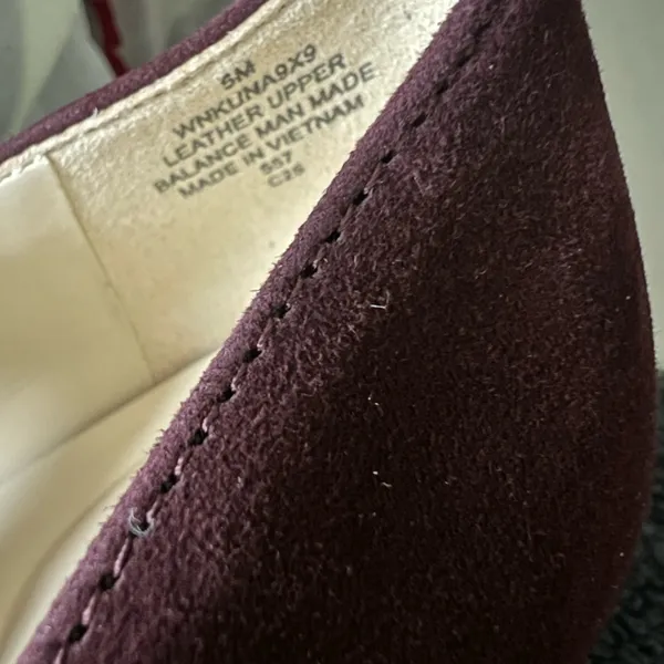 Nine West Burgundy Suede Heels size 6 - Image 6