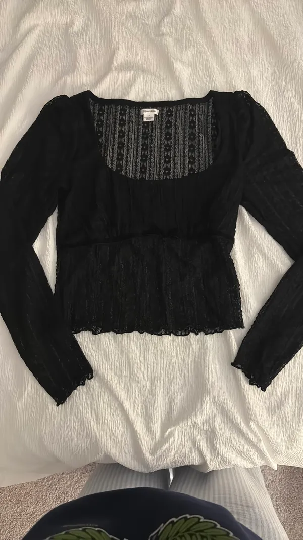 Kimchi Blue Lace Long Sleeve - Image 3