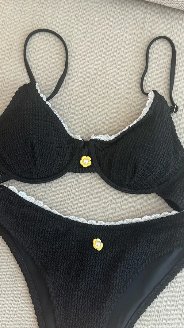Black bikini - Image 4