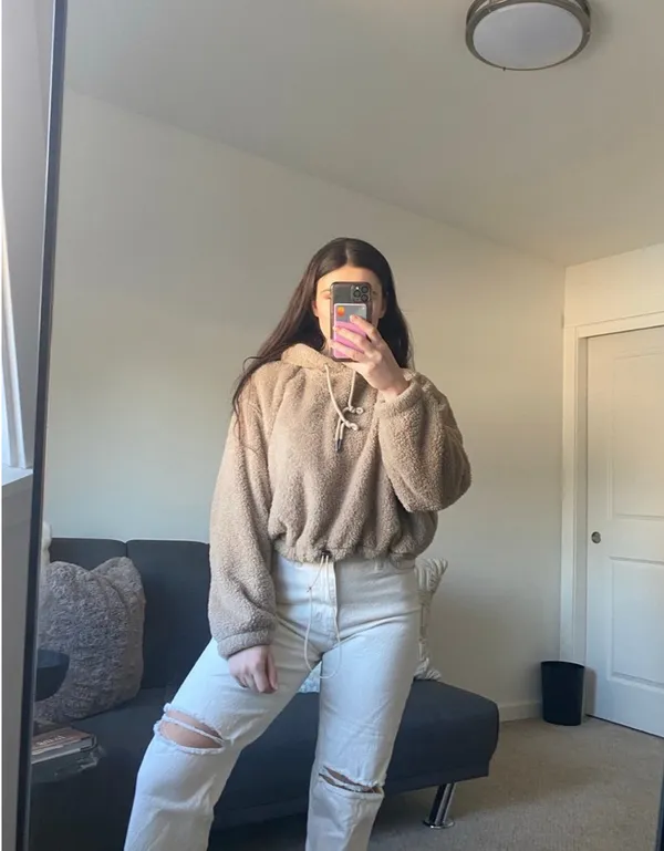 Crop cozy fleece hoodie - Image 2