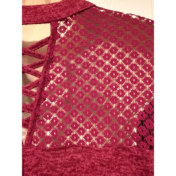Y2K Maroon Lace Back Long Sleeve Henley‎ Top Women’s XXL 2X No Boundaries - Image 3