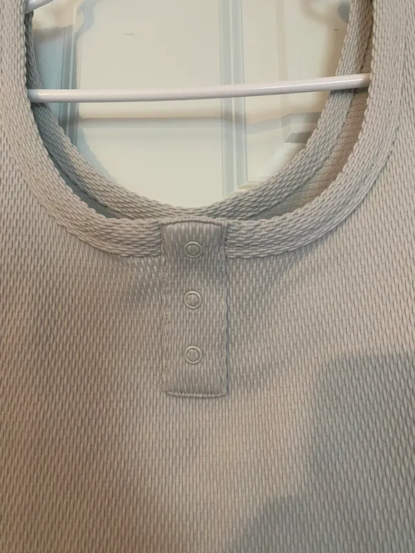 Long Sleeve Crop Top - Image 4