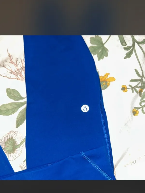 Lululemon Base Pace High-Rise Running Tight
25" Size 6 - Image 3