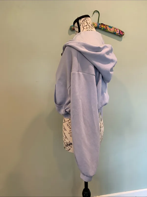 Tinsel Town Junior Women’s Medium Light Blue Cropped Full Zip Hoodie Sweatshirt - Image 3