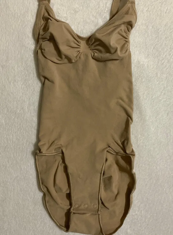 SKIMS Sculpting Brief Bodysuit - Image 3