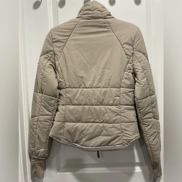 Free People FP Movement Gathering Storm Run Beige Puffer Jacket Size XS - Image 7