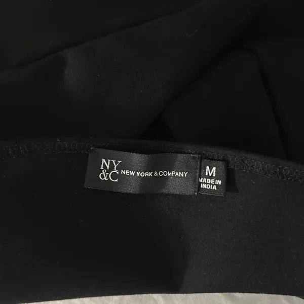 NY & Co Size M Black Cutout Back Blouse - Image 10