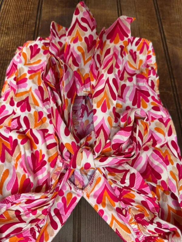 Pink Lily When We Met Multi Print Tie Back Tank, size XS, NWOT - Image 3