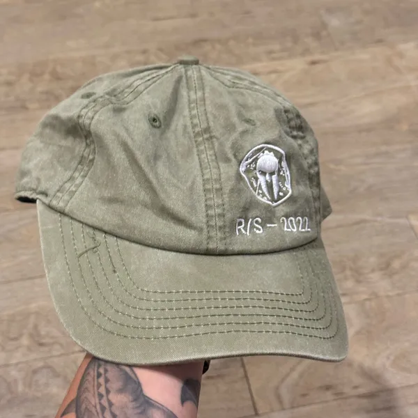 2 Spartan Camouflage and Olive Green Caps - Image 6
