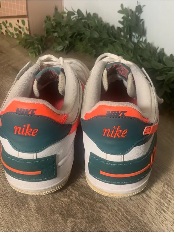 Nike Air Force 1 Shadow sneakers in the White Solar Red Color Ladies Sz 8.5 - Image 3