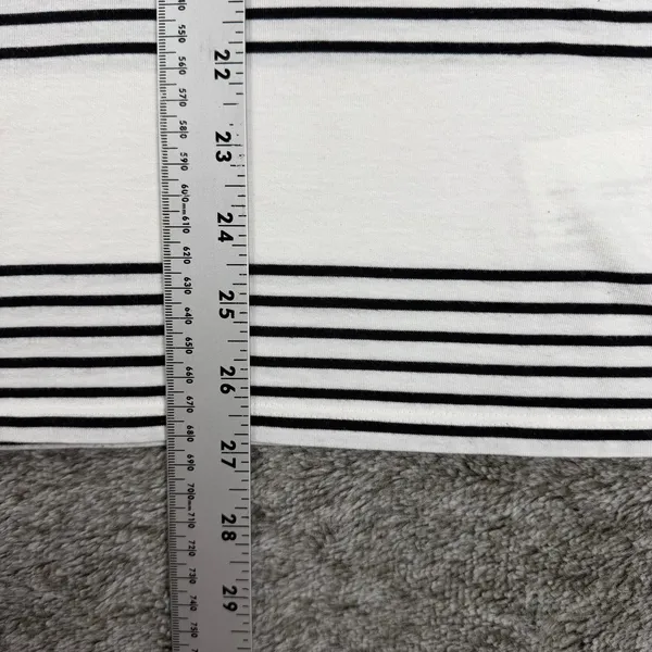Patagonia Striped V-Neck Women's XL - Image 4
