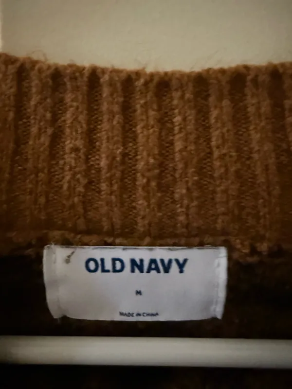 Old Navy Sweater - Image 3