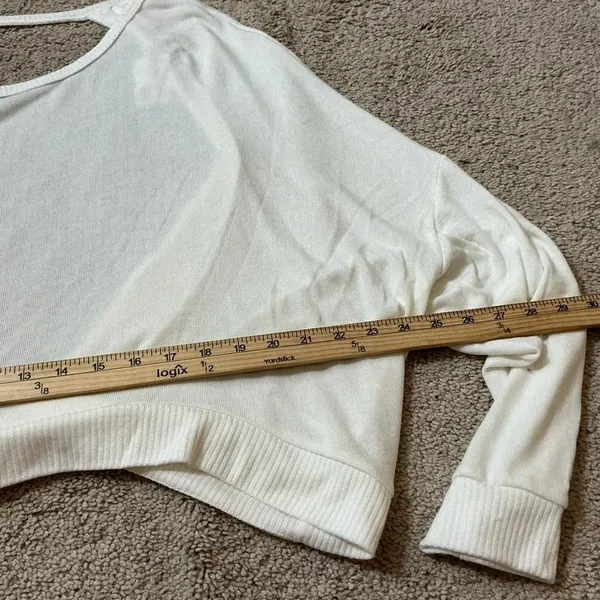 NWT PROJECT‎ SOCIAL T Ivory Cross Back Sweater Loose Fit Dolman Sleeve Women M - Image 5