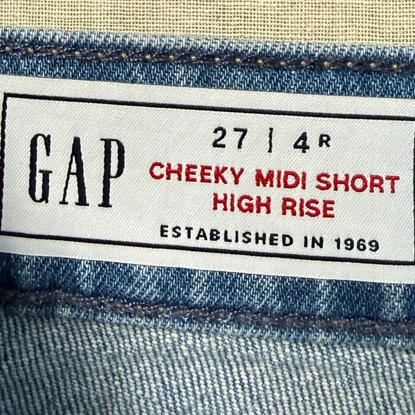 Gap Frayed Denim Shorts NWT - Image 7