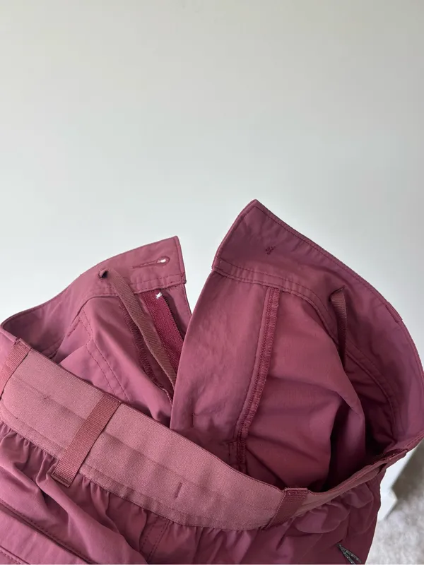 REI Sahara Bermuda Shorts Pink Cargo Outdoor Hiking Activewear Gorpcore - Image 8