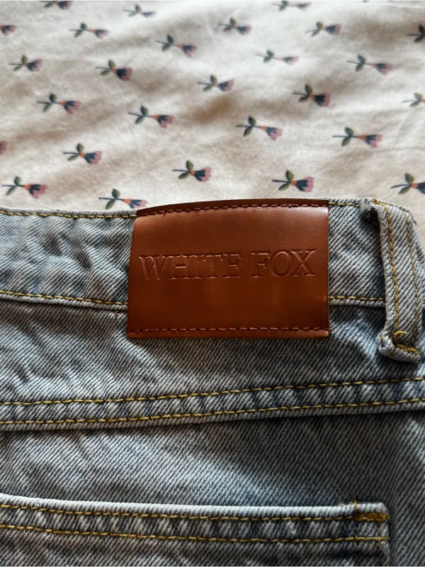 White fox denim skirt - Image 5