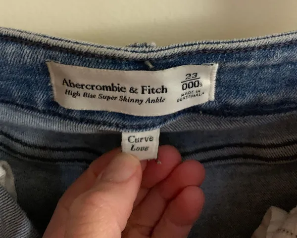 Abercrombie High Rise Super Skinny Ankle-Curve Love - Image 2