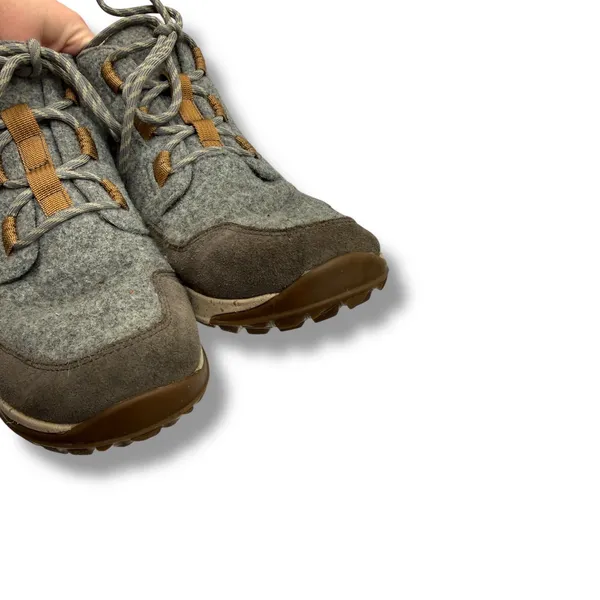 Chaco Borealis Ledge Waterproof Boots Women's 10‎ Gray Wool Suede Winter - Image 5