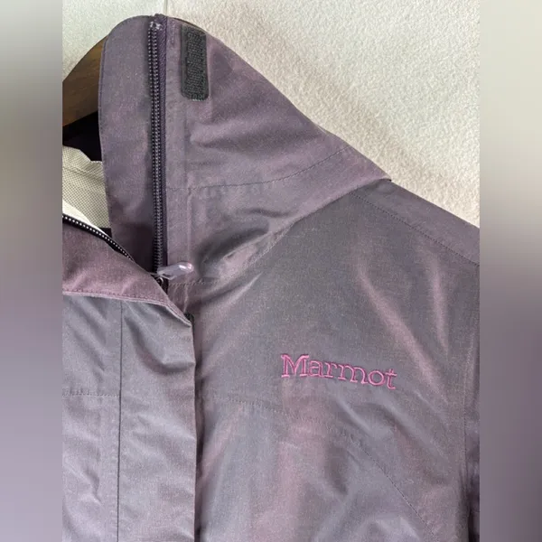 Marmot M Windbreaker Pocketed Jacket in Grape with Deep Purple Trim - Image 2