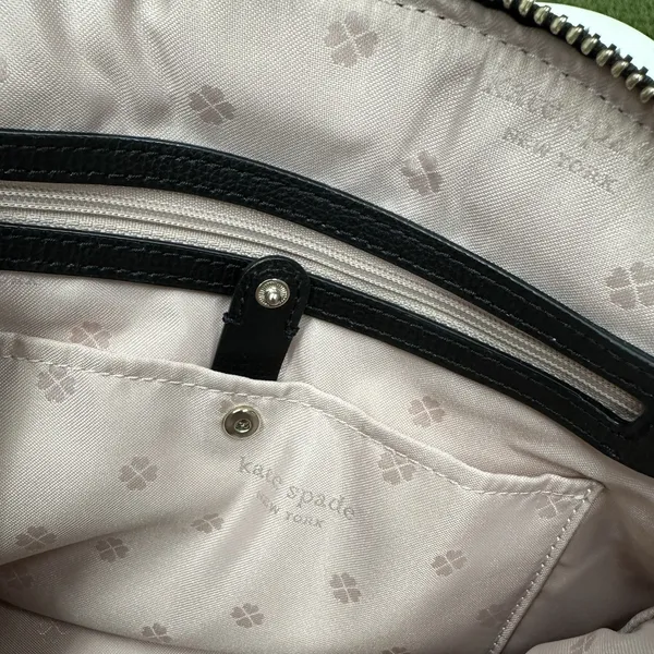 Kate Spade black Crossbody handbag Black With‎ Pink Interior - Image 12