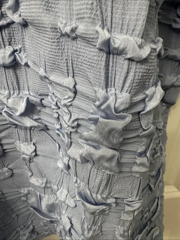 Women’s Light Blue Short-Sleeve Textured Shirt - Image 5