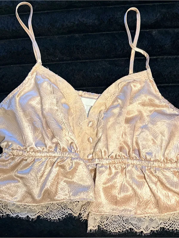 SHEIN Champagne Satin Lace Trim Cami - Image 2