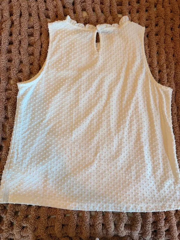 J.Crew Women’s Medium White Swiss Dot Ruffle Sleeveless Blouse Top - Image 5