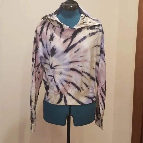 Young Fabulous & Broke Tie Dye Hoodie Pink Purple Pullover Medium Boho Cozy - Image 4