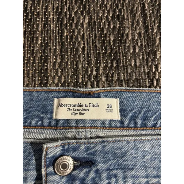 Abercrombie and Fitch Loose Short High Rise Medium Wash Denim 6” Plus Size 22 - Image 5