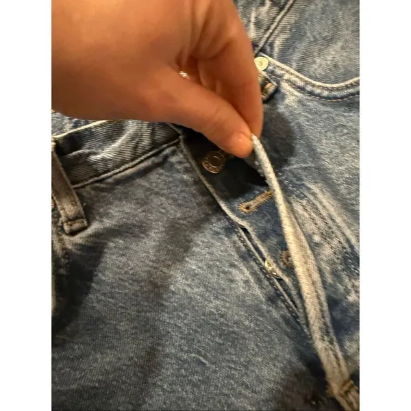 MANGO Havana high rise button fly raw hem Jean size 6 - Image 5