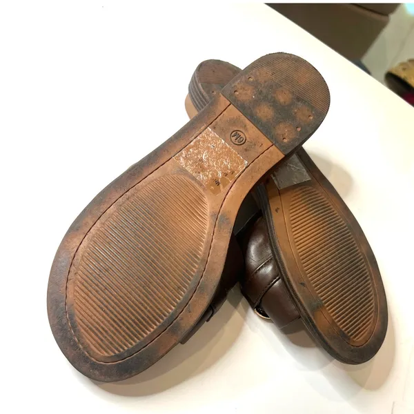 6 MIA Venetia chain slide sandals Brown Brown Slip on Old money - Image 5