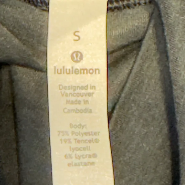 615‎ | NWT Lululemon See the Horizon Tank Black Ruched Mock Neck Size Small - Image 6