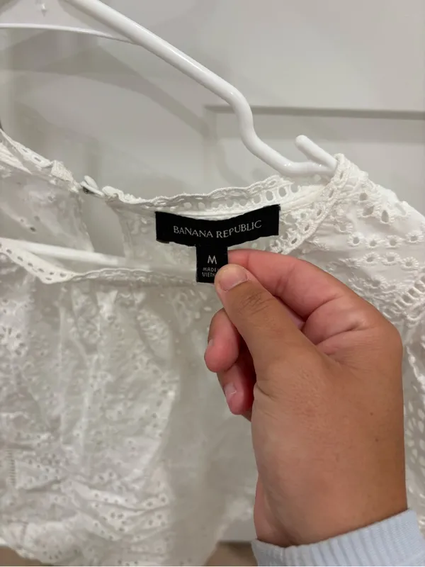 Banana Republic White Eyelet 100% Cotton Blouse - Image 3
