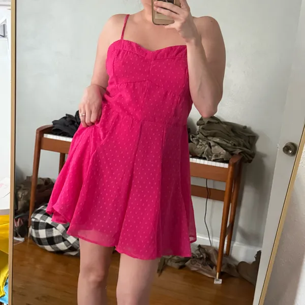 Bright Pink Flowy Romper Size L - Image 9