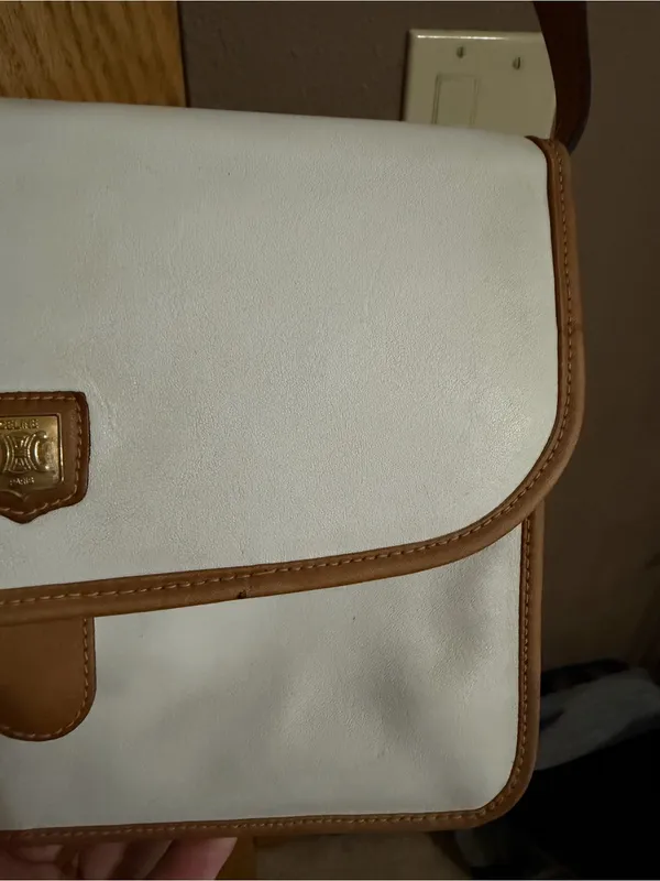 Celine crossbody bag White Leather Tote with Brown Trim and Gold Plaque - Image 3